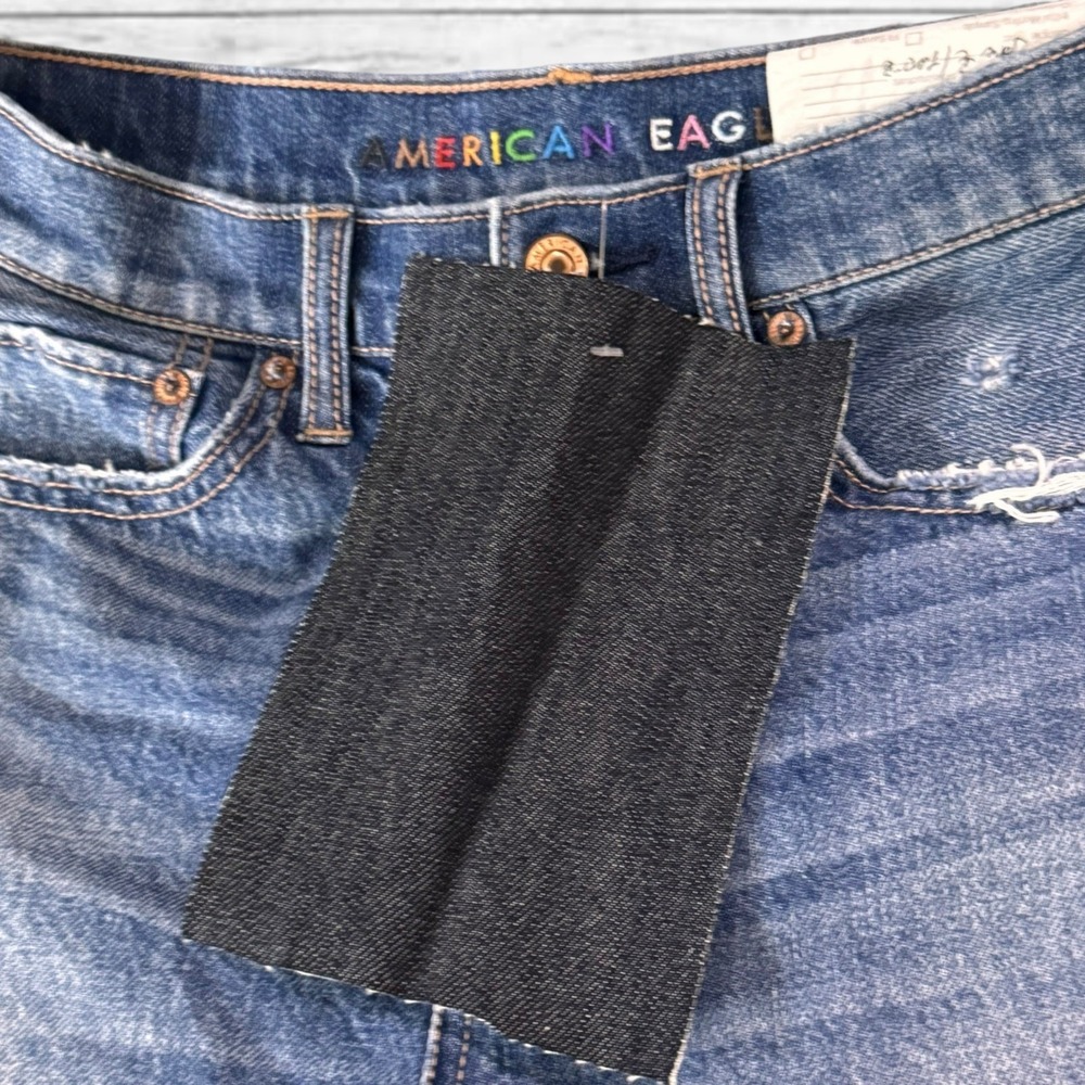 American Eagle Limited Edition Pride LGBTQ Rainbow Denim Shorts SZ:4 - Picture 4 of 9
